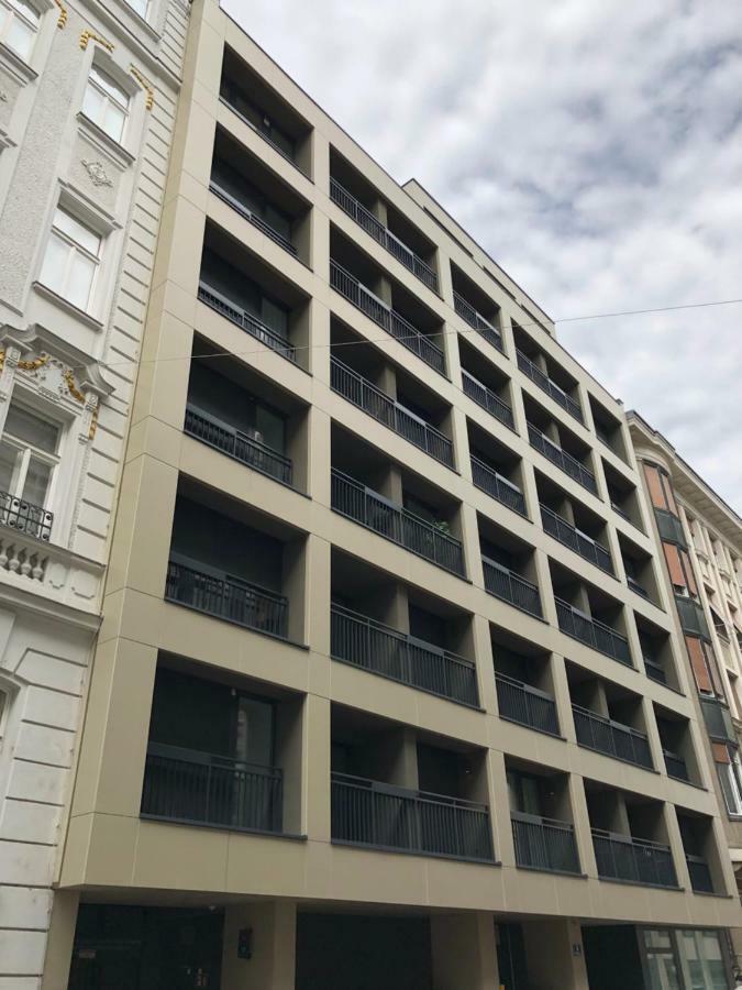 Moderne Trifft Tradition Im Herzen Wiens Viena Exterior foto